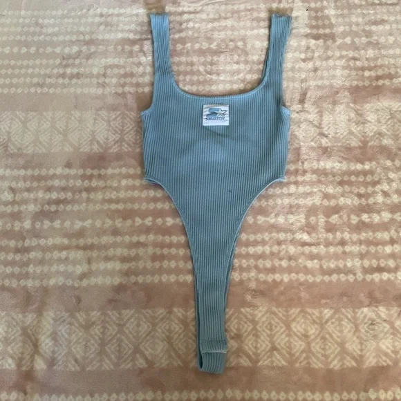 high cut bodysuit - Picture 2 of 7